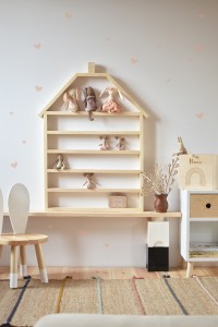 Mega garaż na resoraki – drewniana półka domek